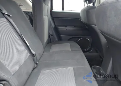 2012 Jeep Compass Latitude z USA, uszkodzony, nr VIN 1C4NJDEB4CD633053